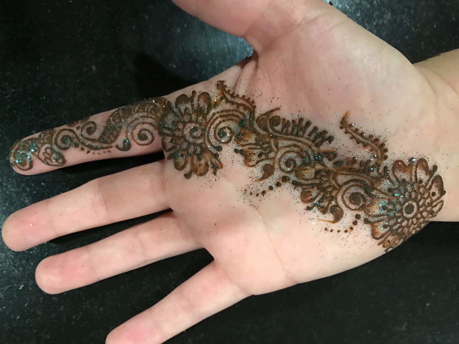 Henna by Momina Tallal Home 15