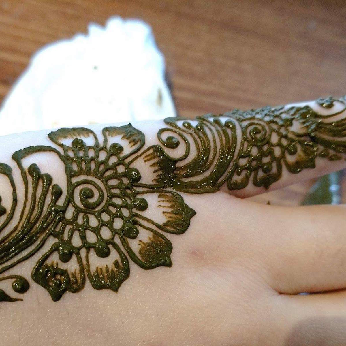 Henna by Momina Tallal Home 17